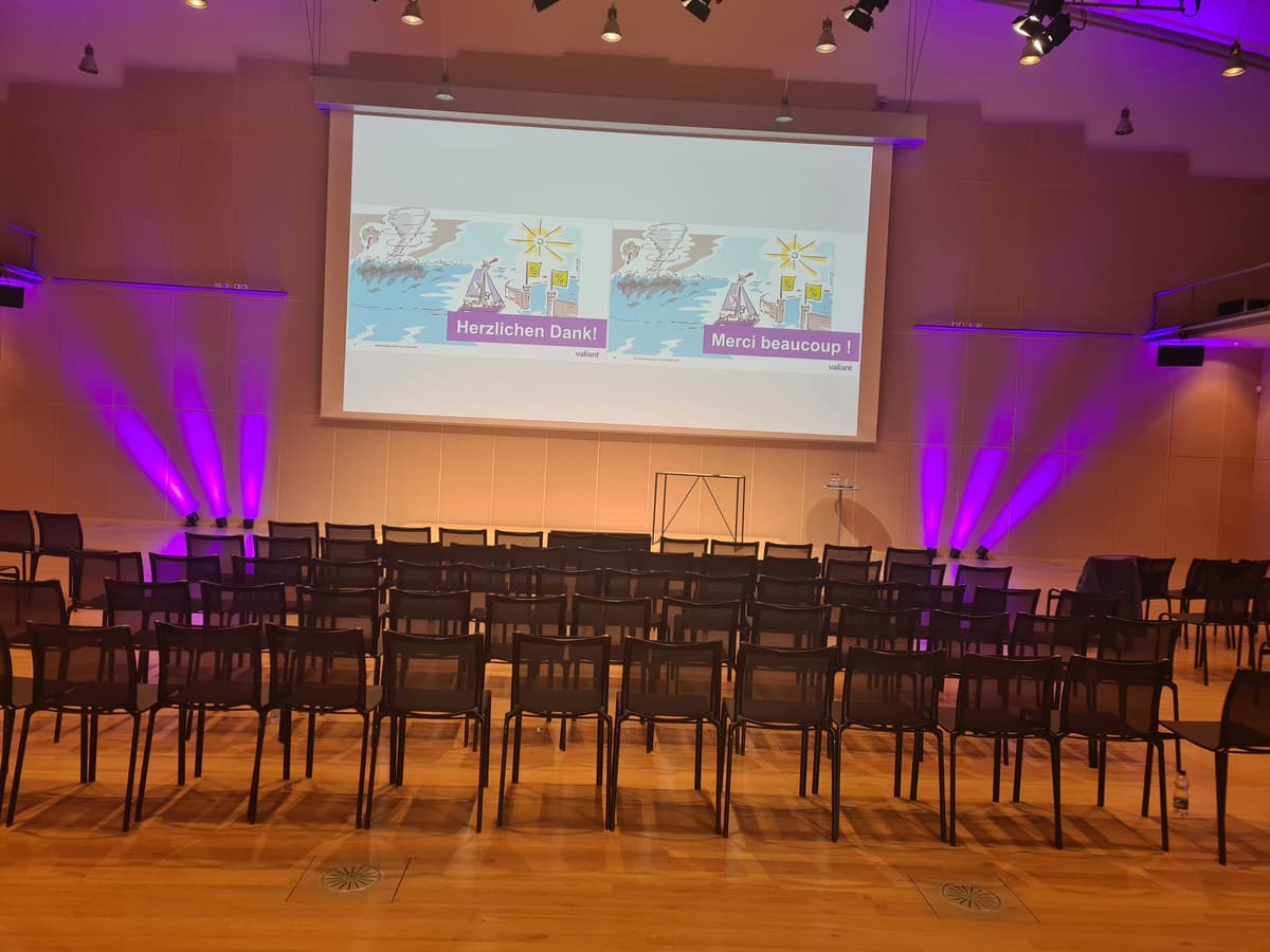 Bestuhlung Forum
