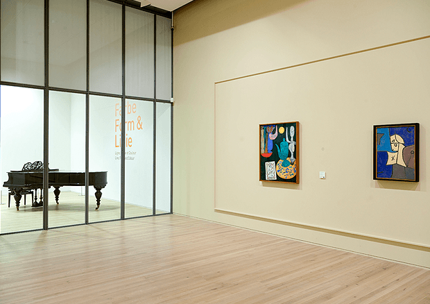 https://archive.zpk.org/de/ausstellungen/rueckblick/2010/paul-klee-farbe-form-und-linie_0-19.html
